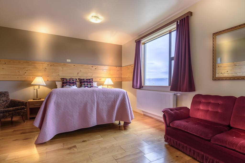 Hotel Latrabjarg Hnjotur Ngoại thất bức ảnh